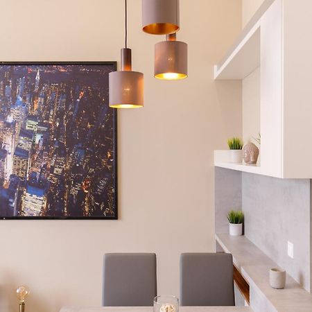 Central City Apt In The Jewish Quarter With Free Parking Budapest Ngoại thất bức ảnh