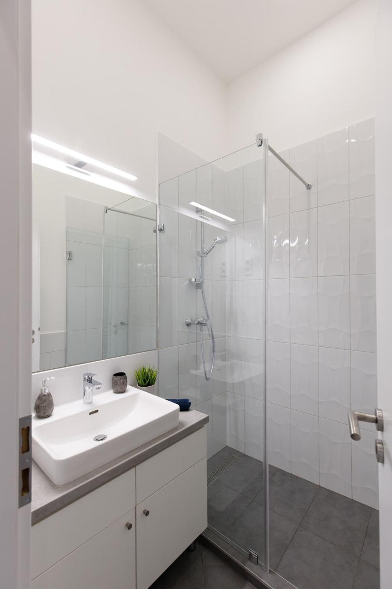 Central City Apt In The Jewish Quarter With Free Parking Budapest Ngoại thất bức ảnh